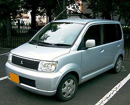260px-Mitsubishi_ek_・Wagon_-_ja-a