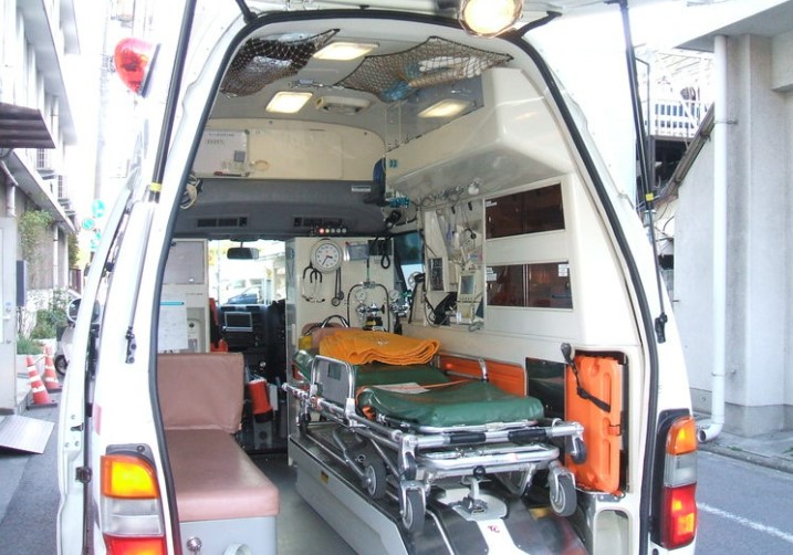救急隊が常時忙しい状況を改善してあげないと・・・＜救急車が脱輪、搬送に6分の遅れ　8カ月女児が死亡　大阪・岸和田＞