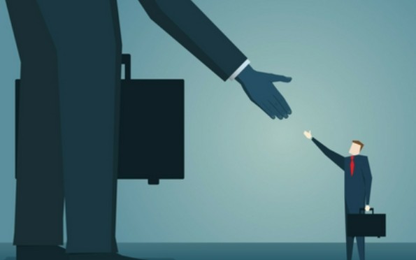 医療機関の今後の生き残り戦略は～大手を目指すのか、小規模でいくのか～