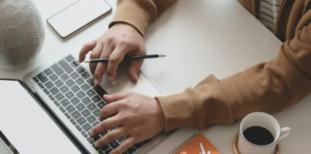 来年度の個人目標を策定中・・・