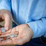 資料提供：成年後見制度の２５年　改正の動向と課題