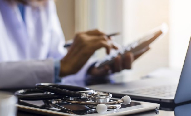 早くも病院売却の話が２，３・・・病院の統廃合、閉院が今年来年は増えるでしょうね。