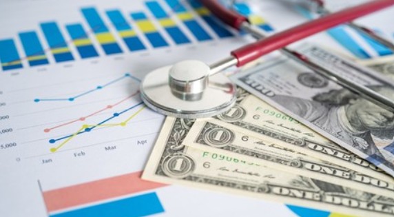 近隣の新規開業医療モール、〇軒のクリニックで処方箋枚数が○○枚以下と・・・