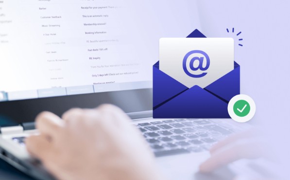 HPから医師や看護師さんから見学希望の連絡・・・随時対応しますので気軽にご連絡ください。