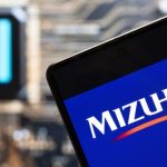 医療機関における事務作業業務の在り方も大変化していくか・・【みずほＦＧが事務職５０００人削減へ…事務センターにＡＩ本格導入、配置転換進め収益力強化】