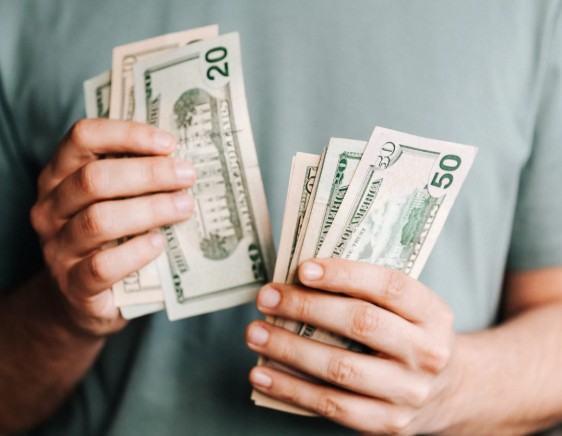 まぁ営利企業が跋扈するようになっていますからこうなりますよね【病院の営利偏重、監視へ 「ファンド運営」増加受け　一般社団法人、財務報告を義務付け】