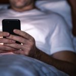 リベンジ夜更かし、夏だけはご遠慮を！【なぜ私たちは「リベンジ夜更かし」をしてしまうのか－現在志向と睡眠のトレードオフ】
