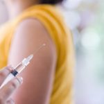 当院に定期的に通院し診療を受けている患者さんへ:インフルエンザワクチンは予約せずに診察時に相談してください。